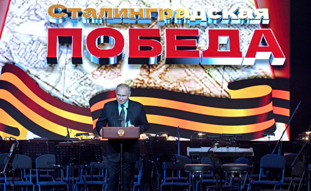Владимир Путин - об агрессии коллективного Запада: С нами собираются воевать руками последышей Гитлера 
