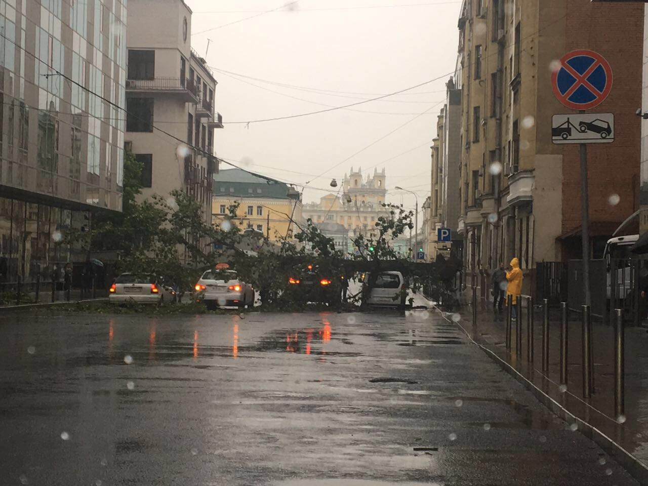 По Москве прошел ураган – есть жертвы 