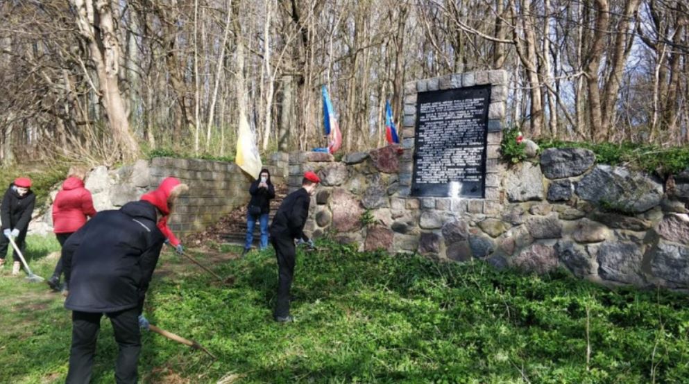 В России и Беларуси привели в порядок памятные места дважды Героя СССР Белобородова