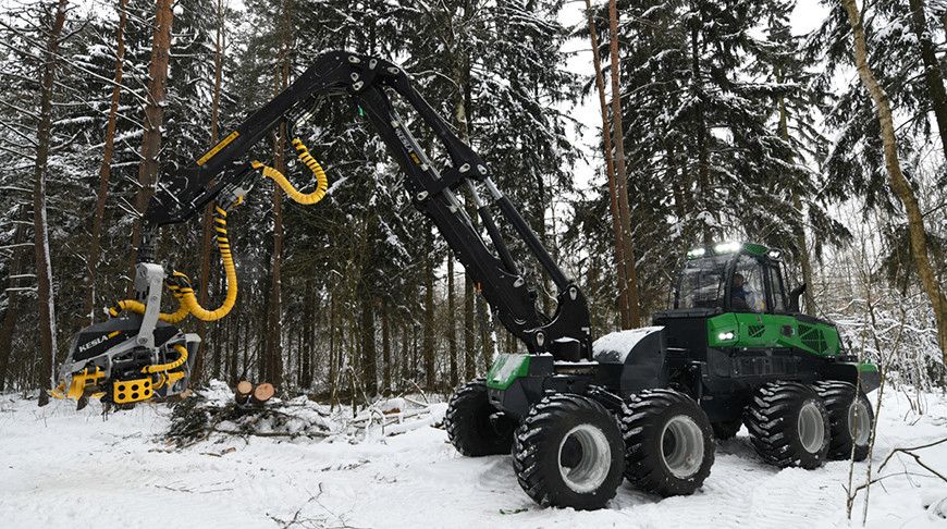 Белорусскую технику испытают в лесах России