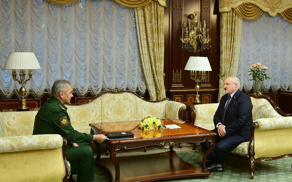 Александр Лукашенко - о подходе Запада к мирным переговорам: Не готовы по-человечески договариваться 