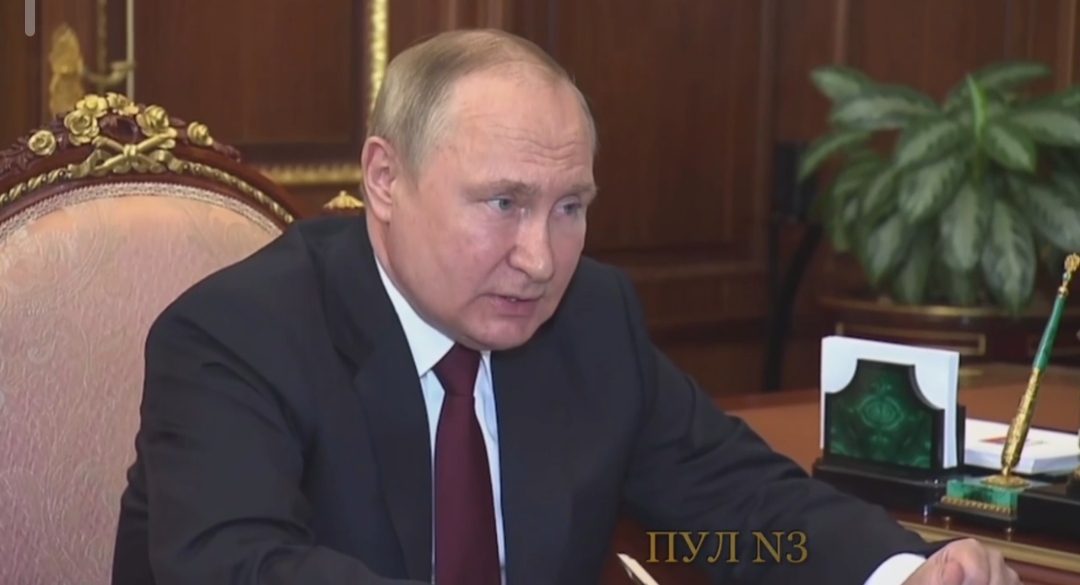 Владимир Путин: Подразделения, освободившие ЛНР, должны отдохнуть 