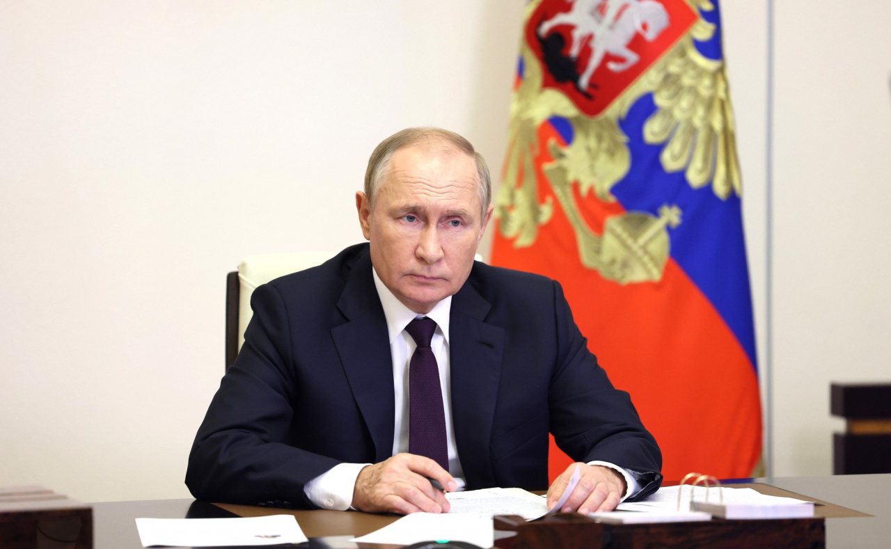 Владимир Путин - о защите исторической памяти: Это важно для будущих поколений