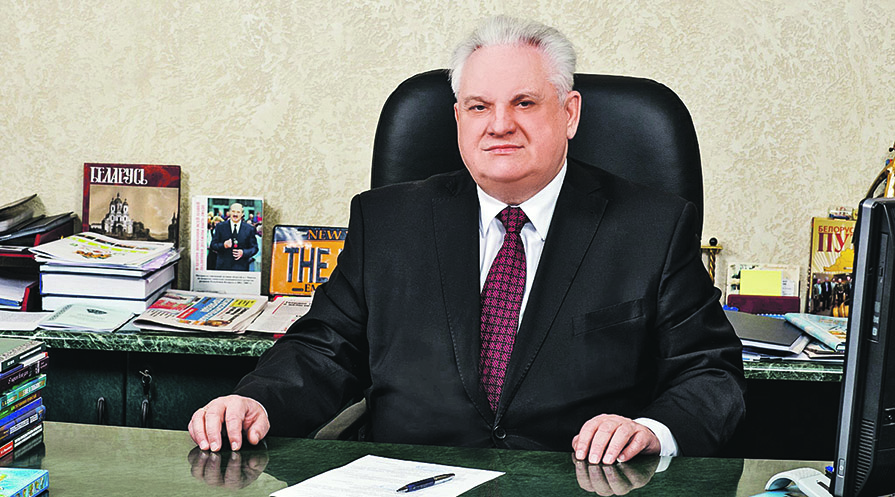 Красавченко сергей николаевич. Юрий полянский. Манюшис альгирдас. Князев митсо. Ректор международного университета.