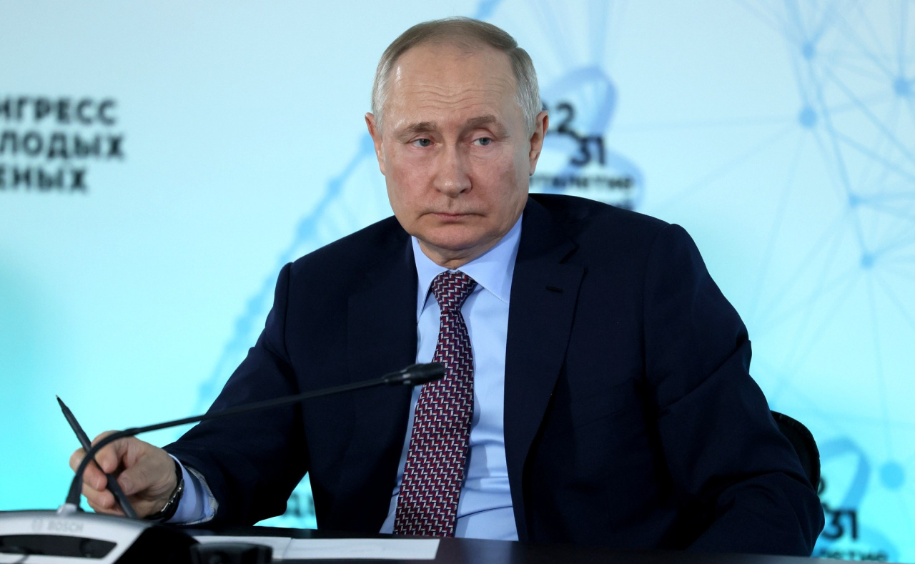 Владимир Путин - о новых территориях: Люди должны почувствовать преимущества вхождения в Россию 