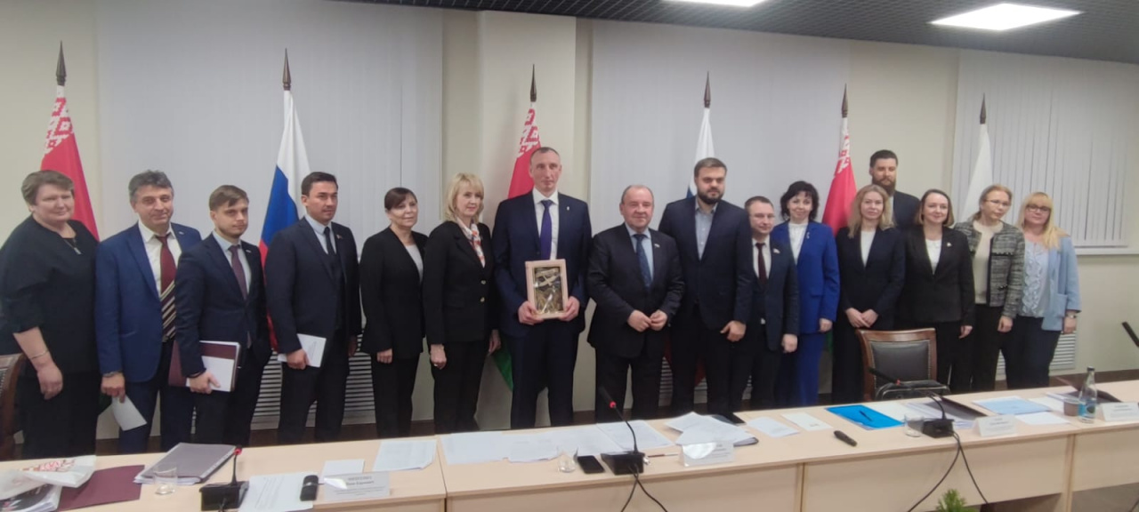 Депутаты Парламентского Собрания займутся воинскими захоронениями