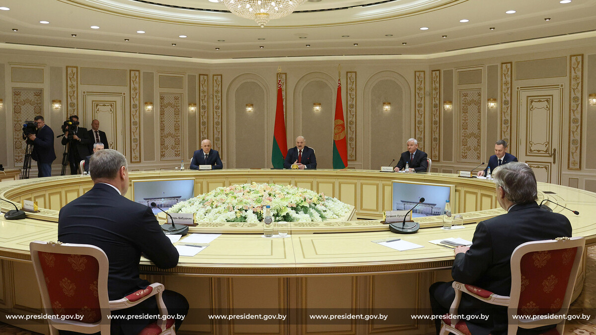 Астраханская область предложила Беларуси использовать свой порт для экспорта в Юго-Восточную Азию