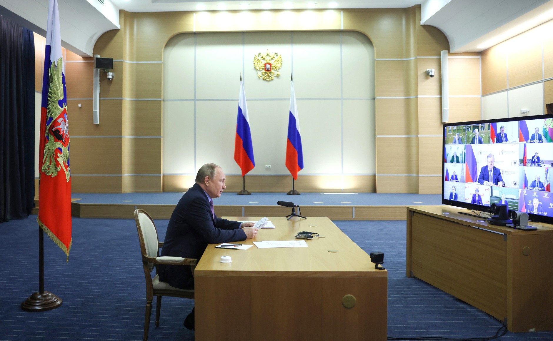 Владимир Путин объявил об индексации пенсий на 10 процентов с 1 июня