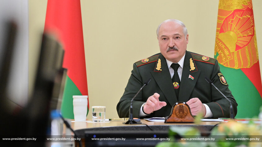 Александр Лукашенко: Небольшая Беларусь способна противостоять самым крупным государствам