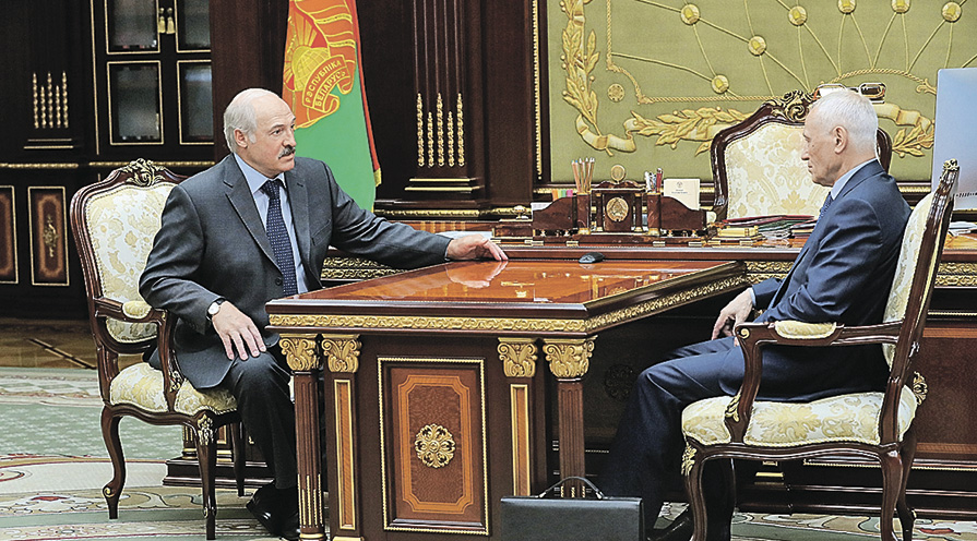 Александр Лукашенко: Главные в наших государствах - губернаторы