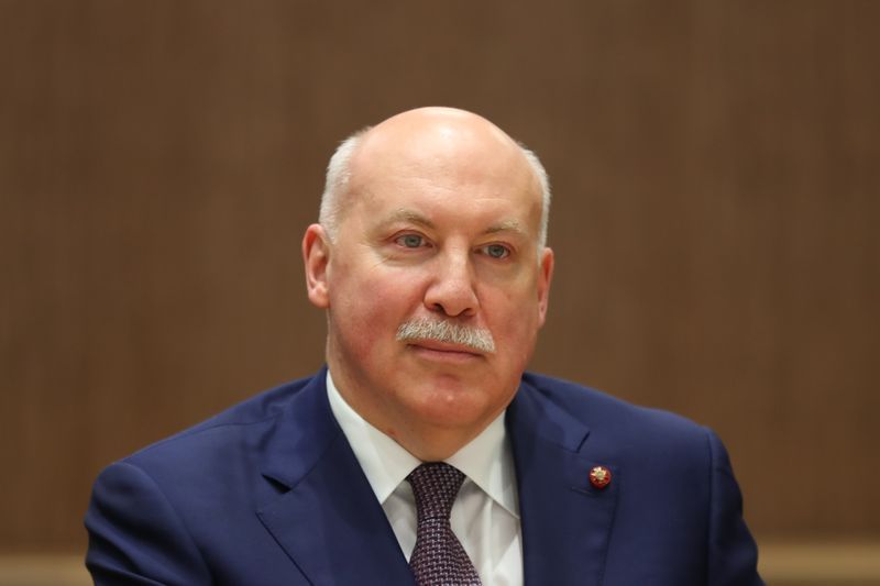 Президент Беларуси Александр Лукашенко поздравил госсекретаря СГ Дмитрия Мезенцева с Днем рождения