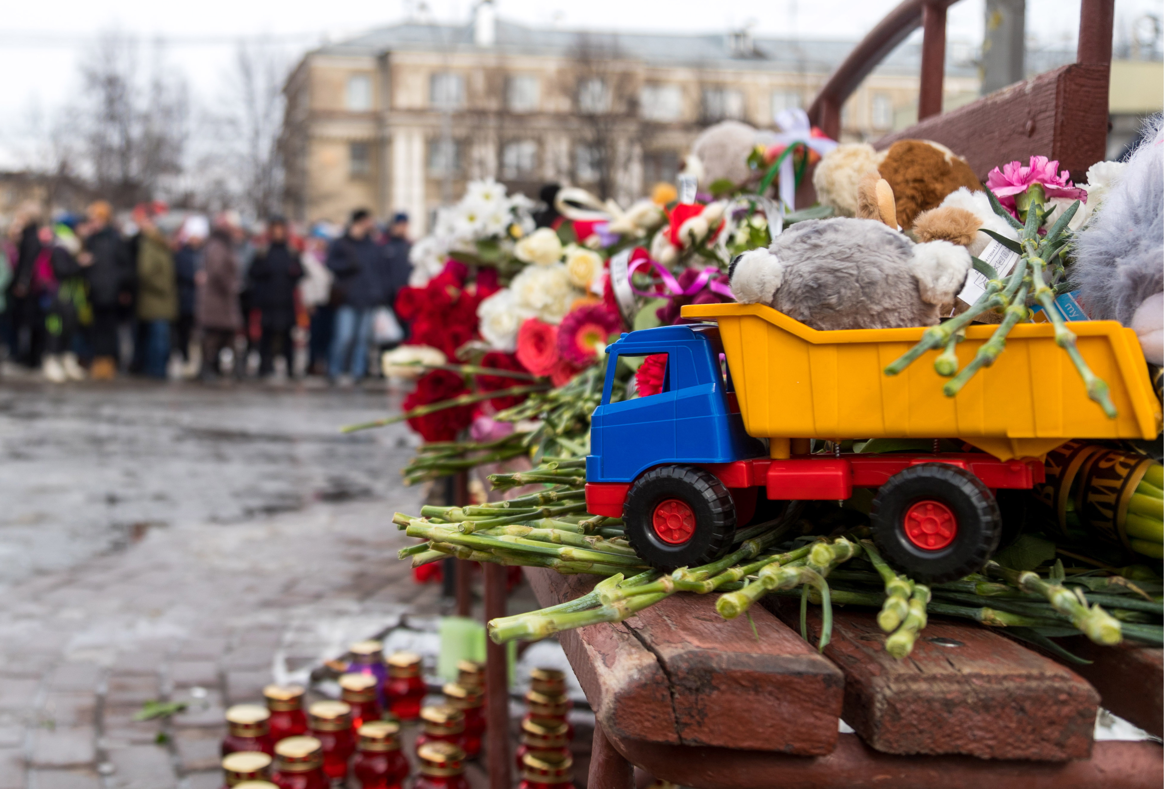 Трагедия в Кемерово: 64 погибших, среди них - множество детей