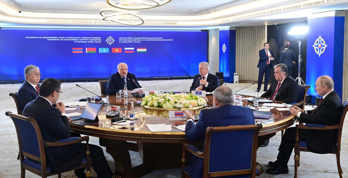 Александр Лукашенко - на саммите ОДКБ: Нельзя допустить, чтобы нас поссорили 
