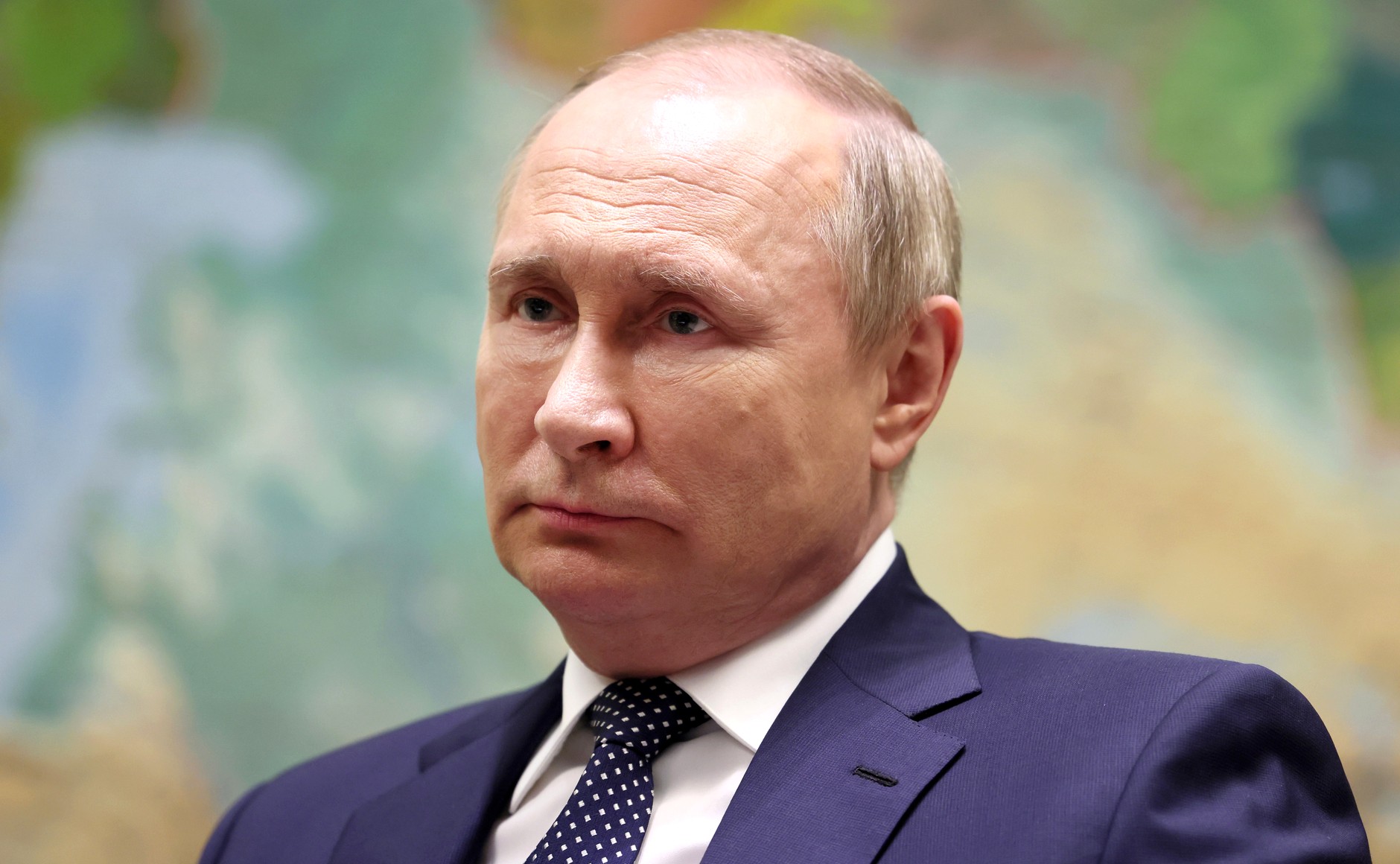 Владимир Путин заявил о кризисе в международной торговле
