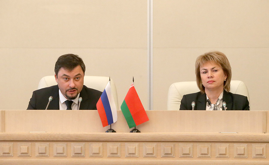Участники ​III Форума регионов Беларуси и России подписали документы о сотрудничестве в социально-трудовой сфере