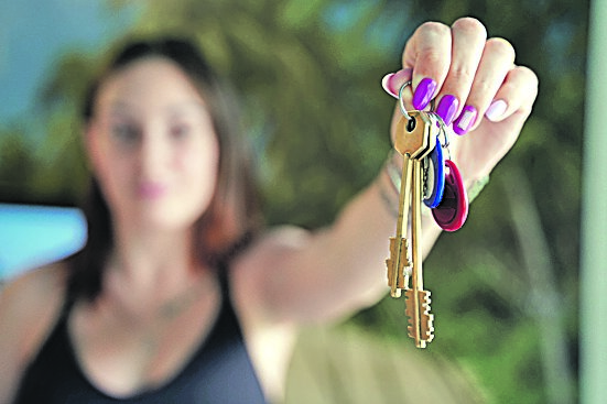 Живу в Саратове, а моя бабушка-белоруска - в Могилеве. На днях она мне ...