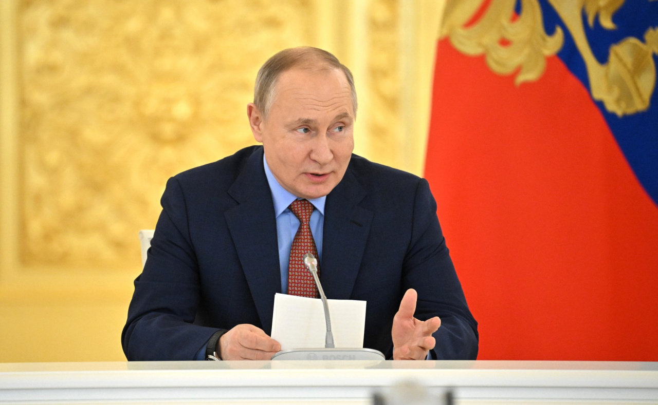 Владимир Путин об угрозе голода в беднейших странах:  Вина за это целиком лежит на западных элитах 