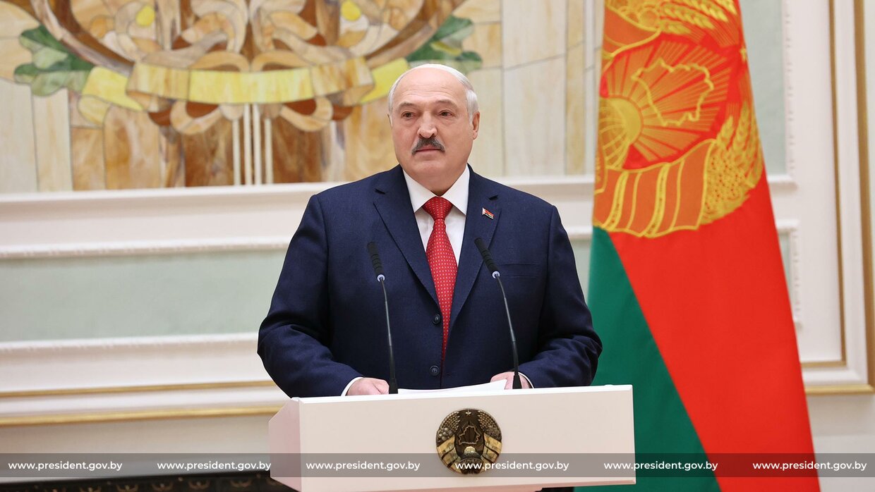 Лукашенко заявил, что ядерное оружие РФ находится в полной безопасности в Беларуси