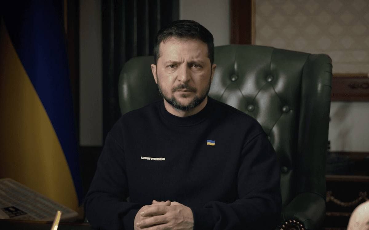 Табуретка подана