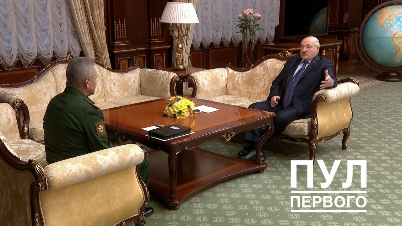 Лукашенко на встрече с Шойгу: Ни вы, ни мы войны не хотели и не хотим