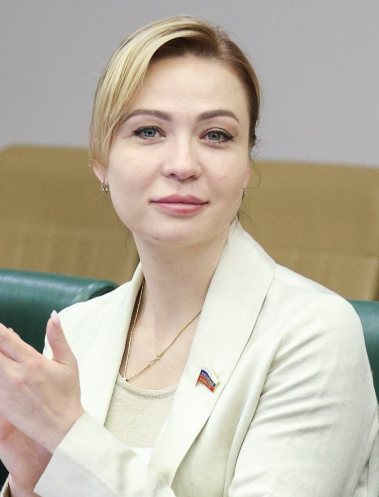 Российские депутаты - о Дне единения народов Беларуси и России