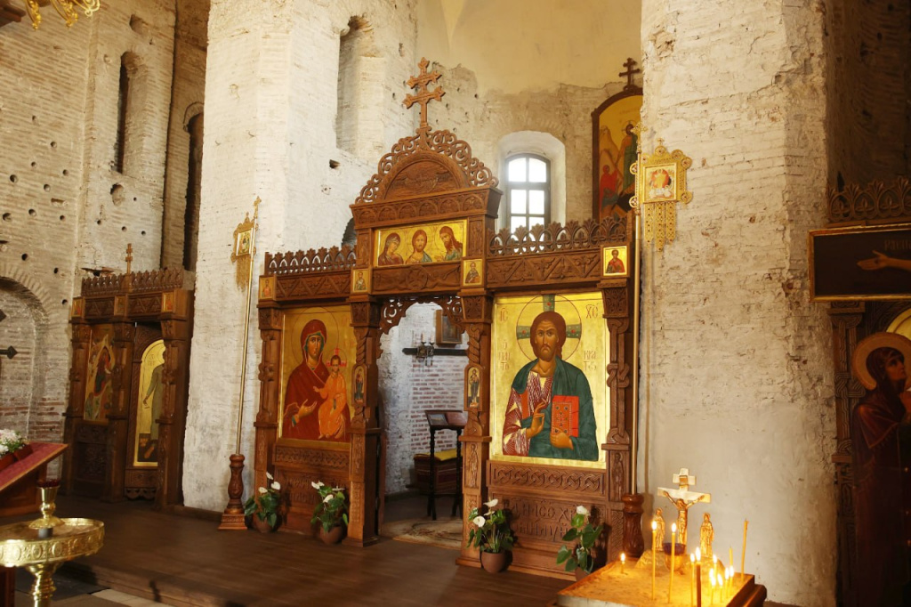 Самые привлекательные для верующих мест России и Беларуси