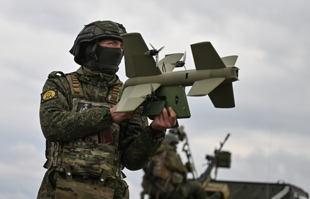 Российская армия берет в тиски ключевую крепость Донбасса