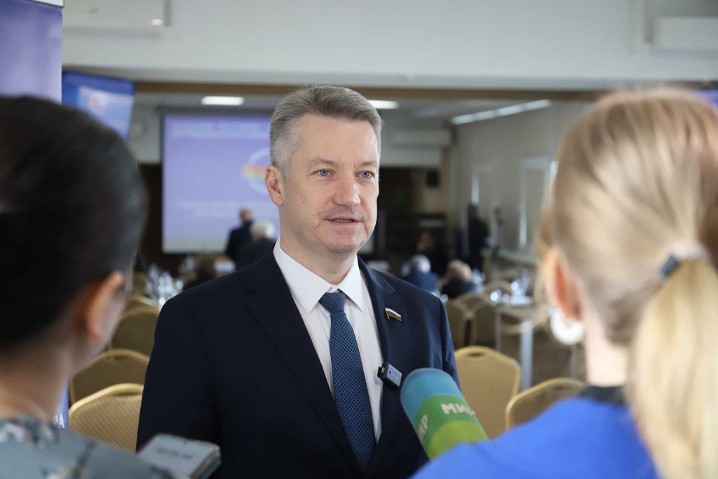 Российские депутаты ПС – о Дне Победы: Будущее без прошлого невозможно Российские депутаты ПС – о Дне Победы: Будущее без прошлого невозможно