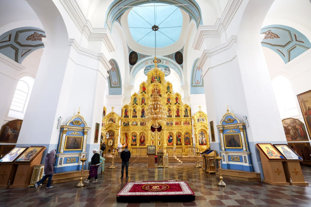 В России, и в Беларуси есть немало обителей, особо почитаемых женщинами В России, и в Беларуси есть немало обителей, особо почитаемых женщинами