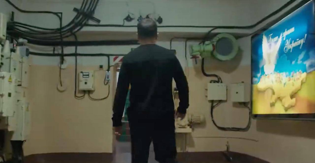 Запад хочет нанести поражение России