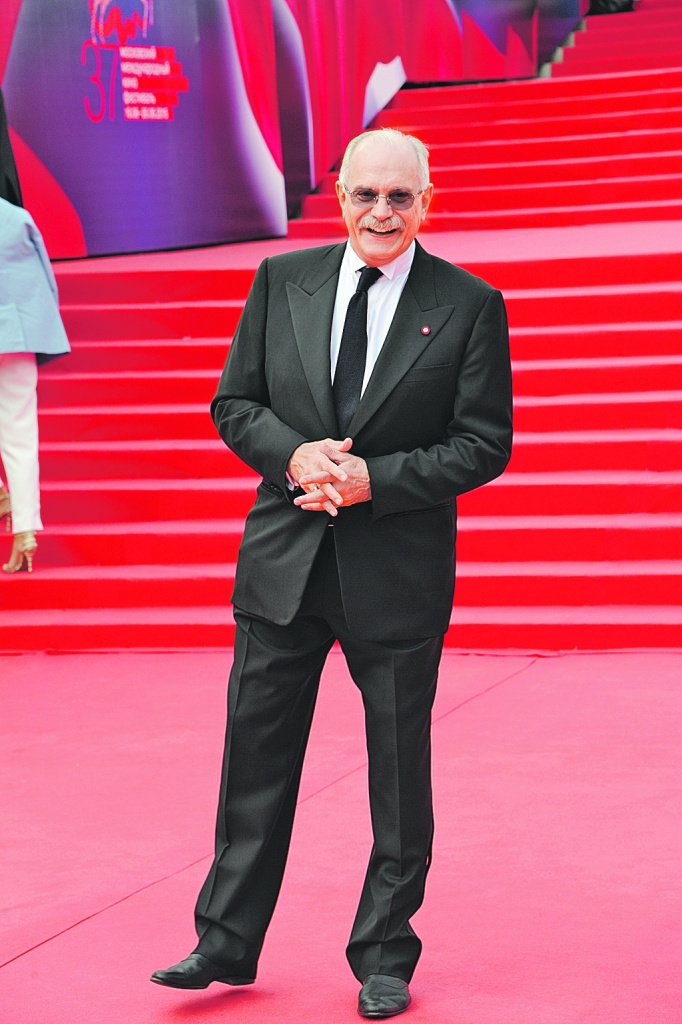 Свой среди своих Свой среди своих