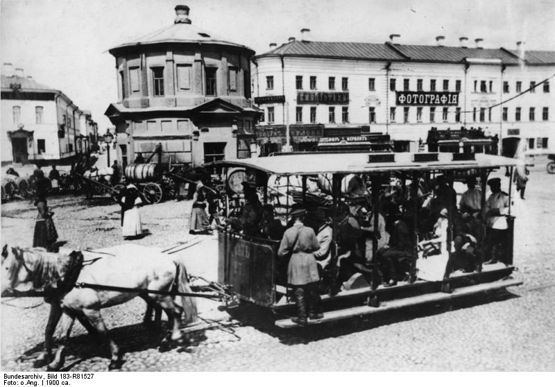 Рыцари, викинги и наполеоновские солдаты сразились в центре Минска 