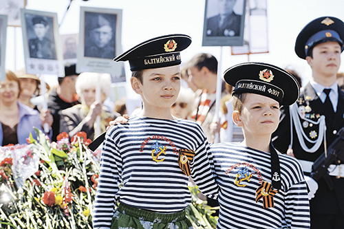 «Бессмертный полк» шагает по планете