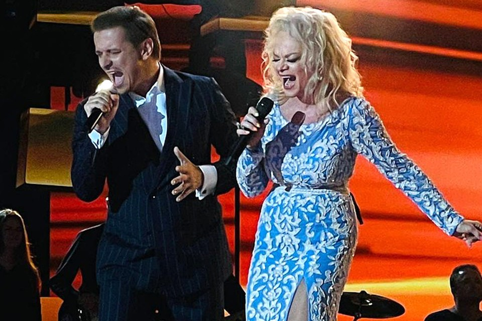 Лариса ДОЛИНА: Перед концертами разговариваю со своим голосом