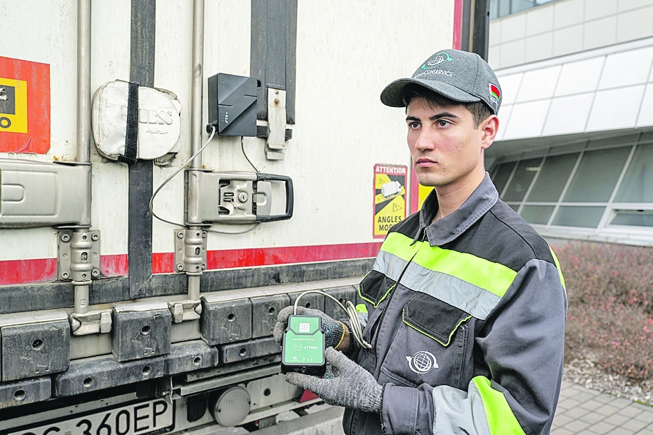 Таможня делает добро