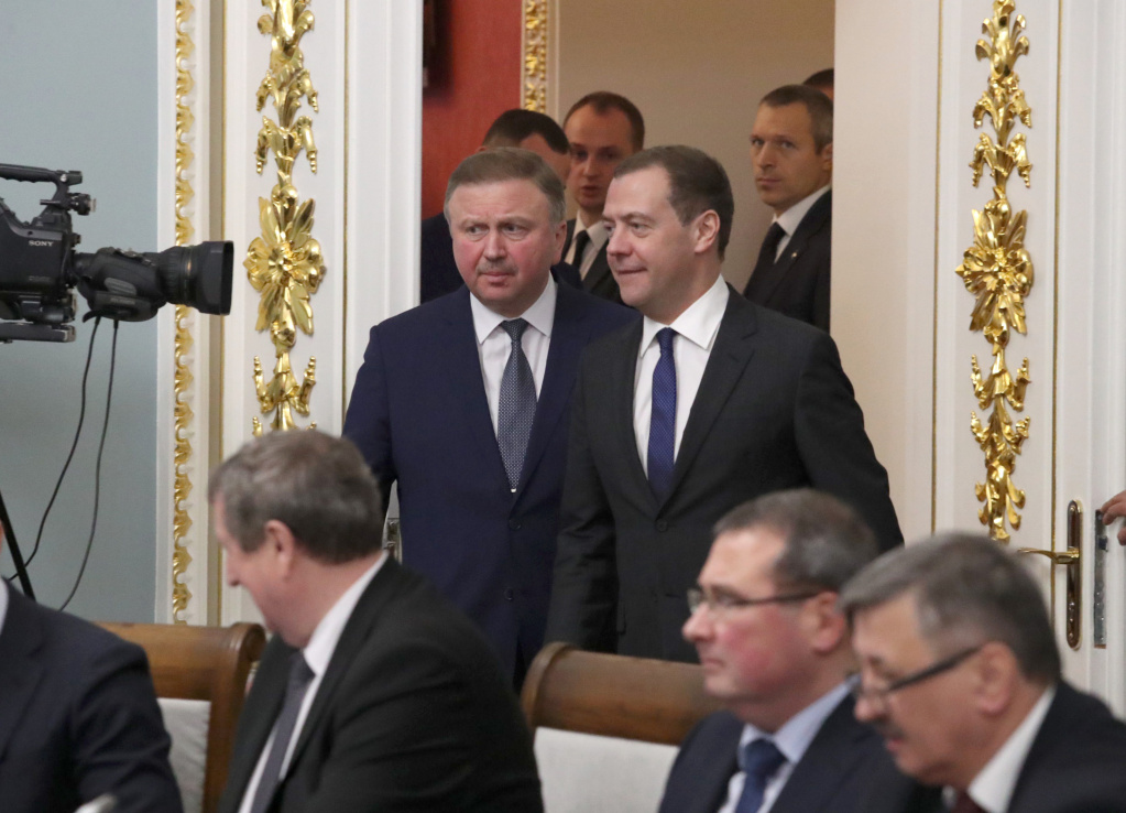 Дмитрий Медведев: Россияне и белорусы будут обеспечены равными правами на трудоустройство и образование в Союзном государстве