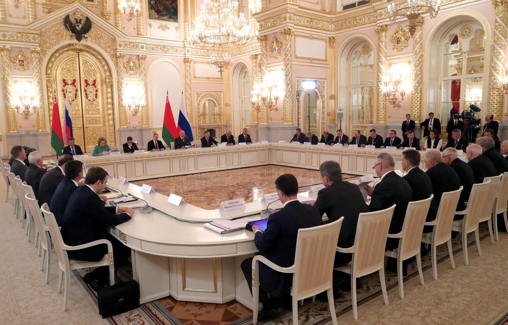 Александр Лукашенко: Принятые на Высшем Госсовете решения поспособствуют дальнейшему развитию интеграции стран в Союзное государство