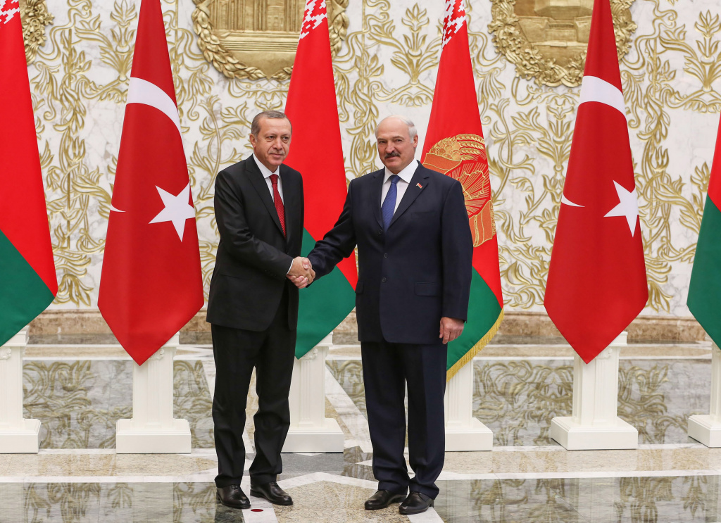  Александр Лукашенко: Беларусь и Турция могут подняться на новую ступень развития отношений 