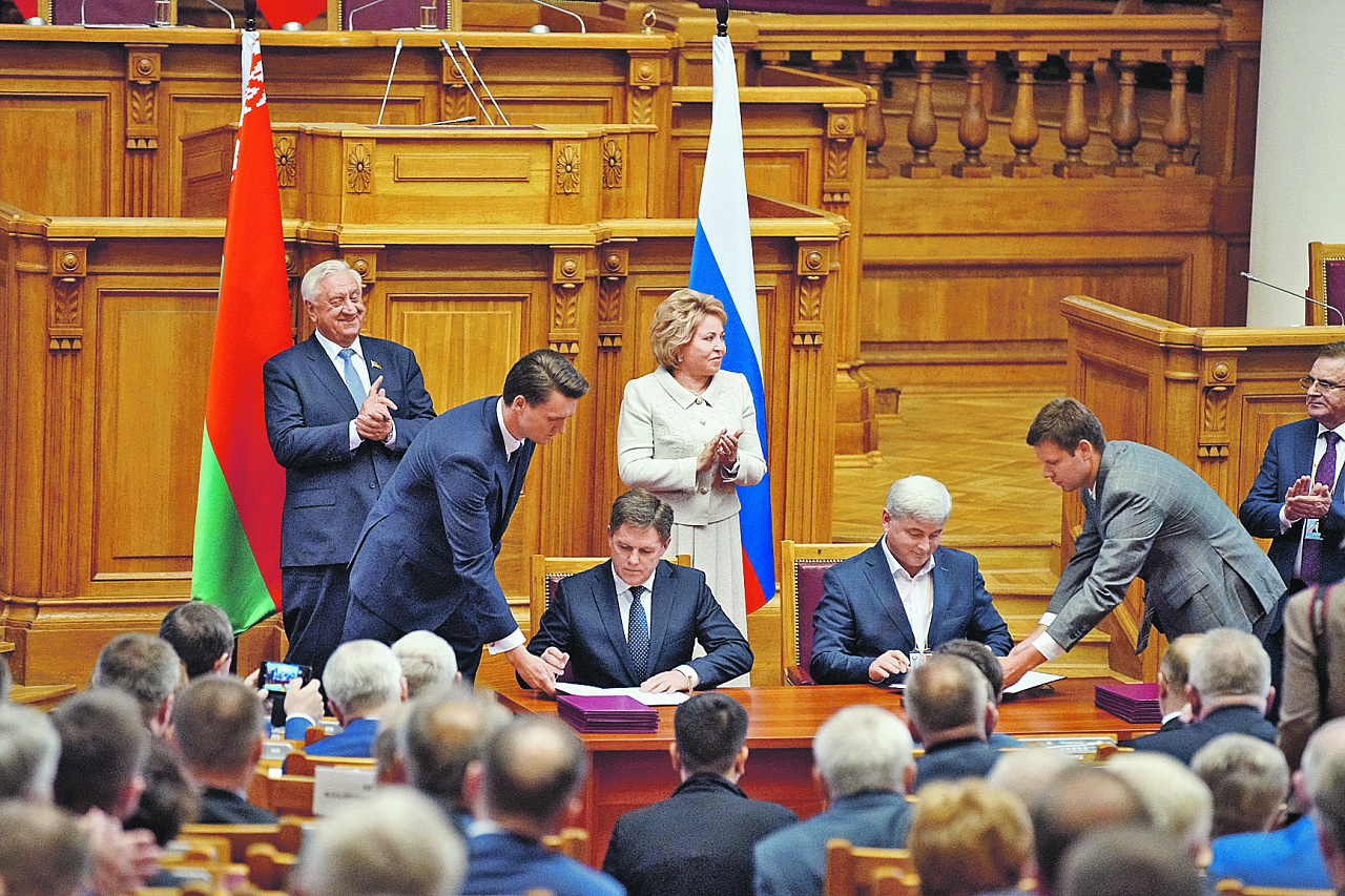 парламент союзного государства. парламент белоруссии и россии. парламент союзного государства. проект союзного государства россии и белоруссии. павлова парламентские собрание союза белоруссии и россии.