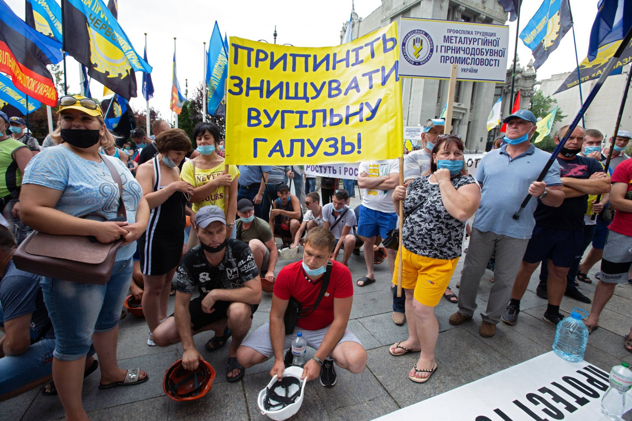 «Порвав с нами, Украина стала беднейшей страной»