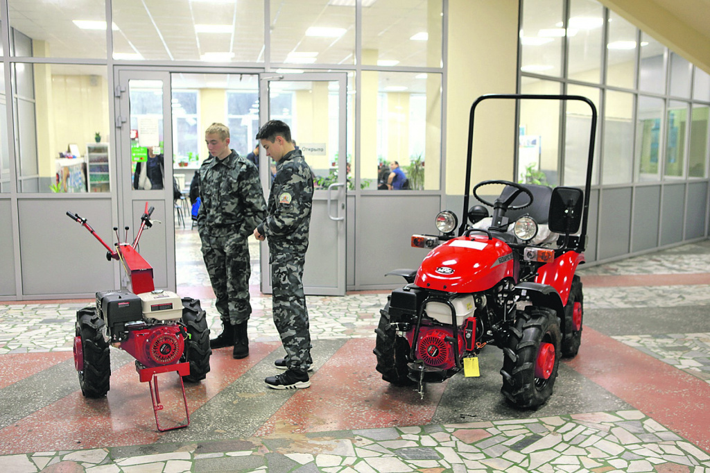 Крепче за зачетку держись, студент Крепче за зачетку держись, студент
