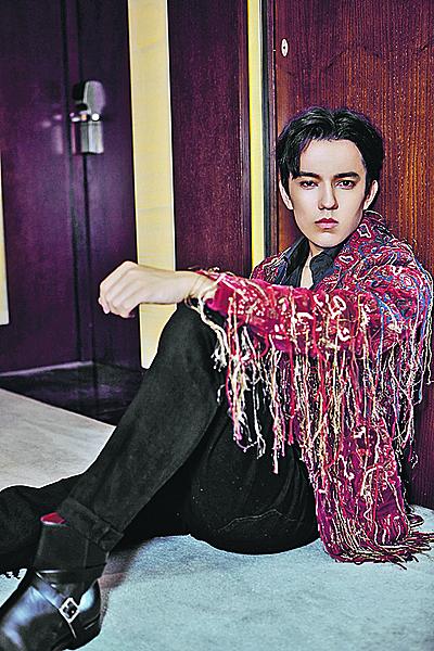 Повелитель шести октав Повелитель шести октав