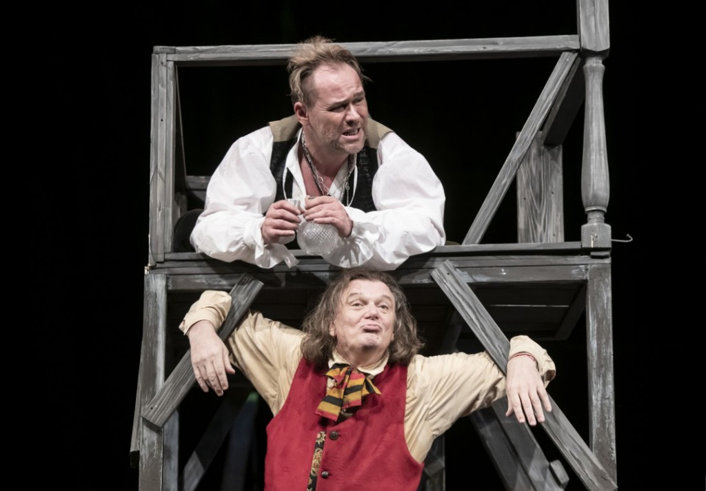 Афиша Союза. Куда сходить и что посмотреть в Москве и Минске? Афиша Союза. Куда сходить и что посмотреть в Москве и Минске?